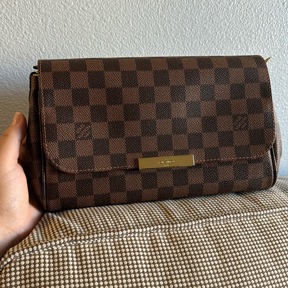 Louis Vuitton Favorite MM